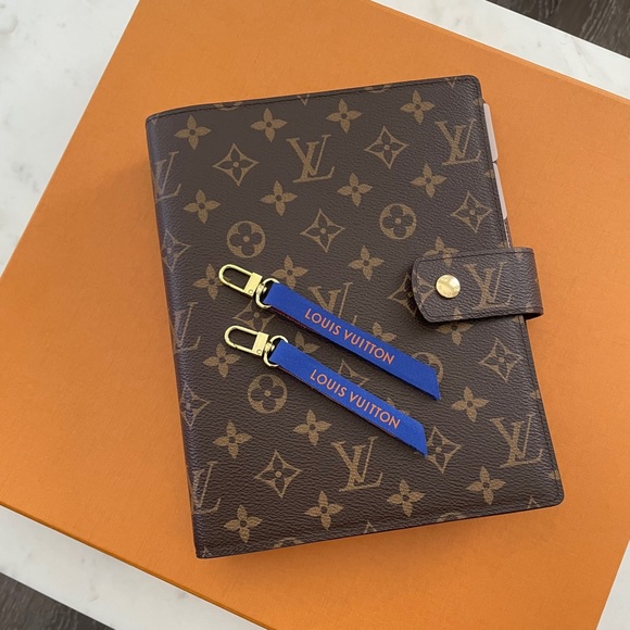 Louis Vuitton Handmade Keychain - Picture 3 of 5